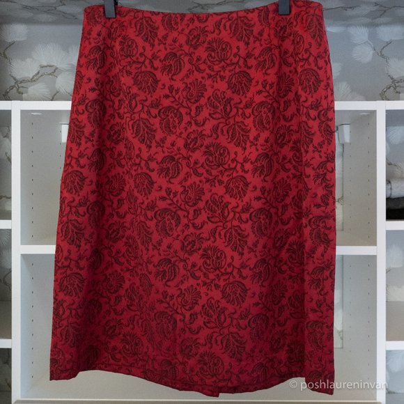 Ann Taylor Pencil Skirt – Red Maroon Brocade – US 10 - Picture 2 of 14
